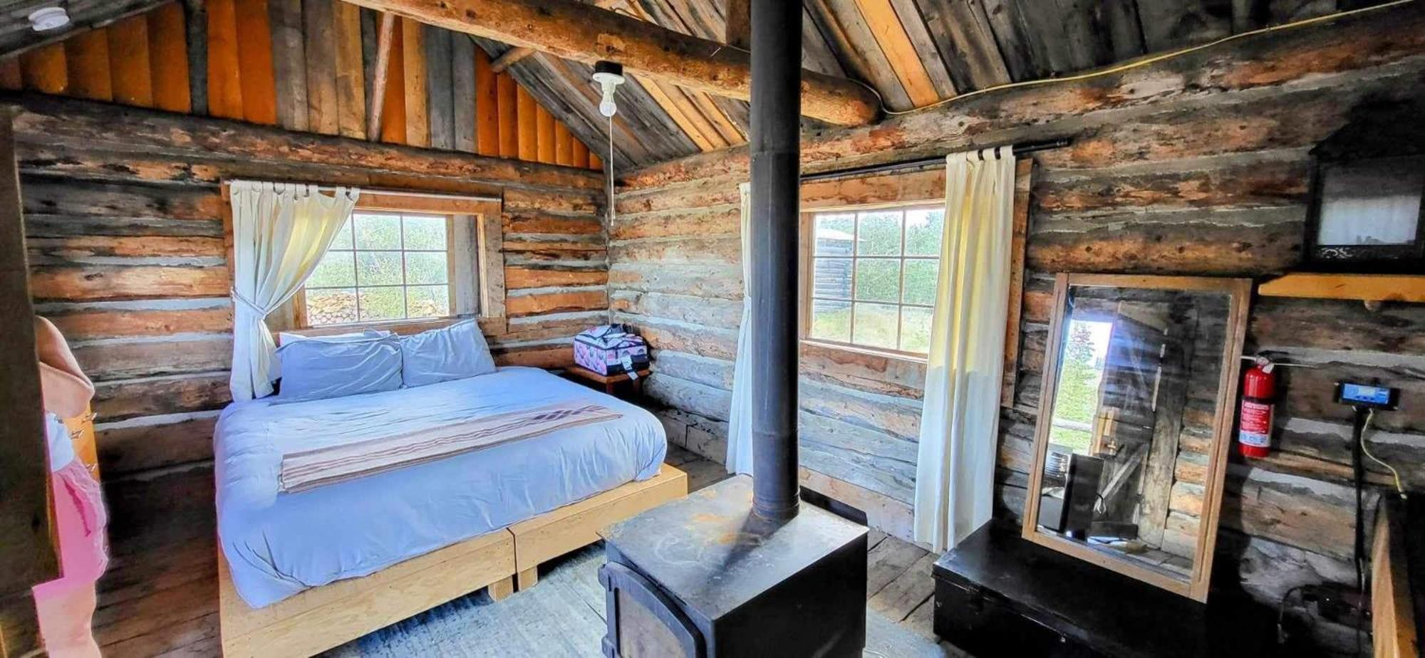 Mount Logan Ecolodge & Retreat Center ヘーンズ・ジャンクション エクステリア 写真