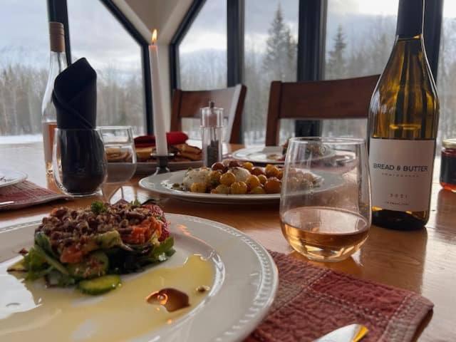 Mount Logan Ecolodge & Retreat Center ヘーンズ・ジャンクション エクステリア 写真